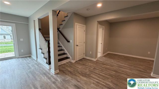 465 Gail Drive, Bushkill Twp, PA 18064
