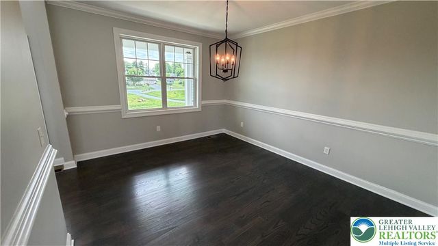 465 Gail Drive, Bushkill Twp, PA 18064