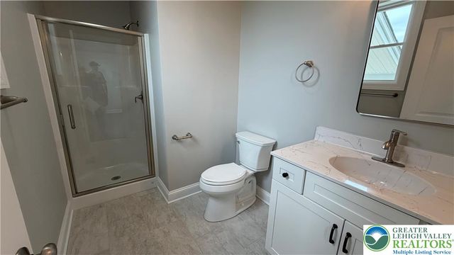 465 Gail Drive, Bushkill Twp, PA 18064