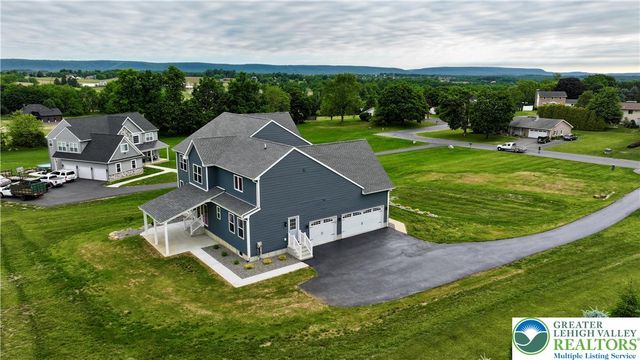 465 Gail Drive, Bushkill Twp, PA 18064