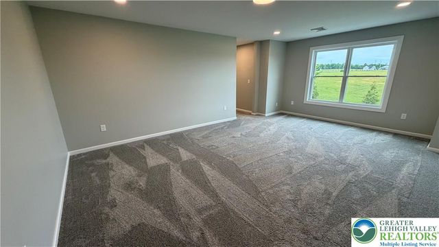 465 Gail Drive, Bushkill Twp, PA 18064