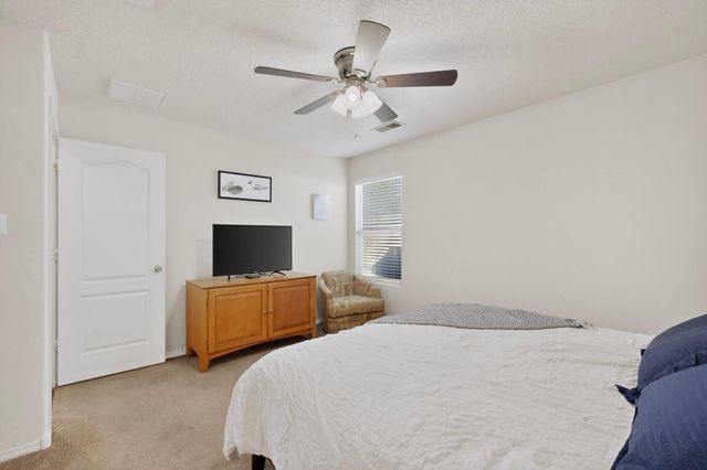 2401 Treviso Drive SE, Rio Rancho, NM 87124