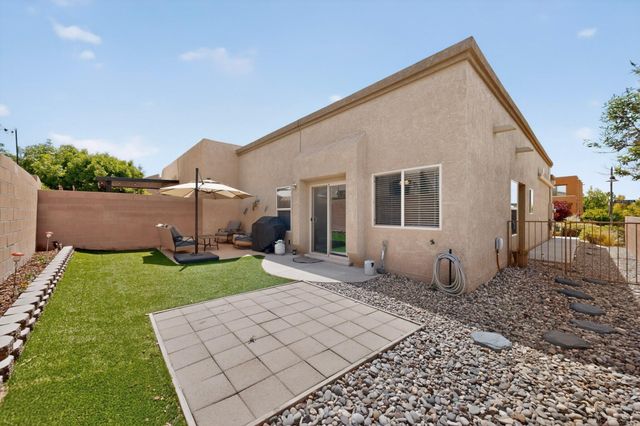 2401 Treviso Drive SE, Rio Rancho, NM 87124