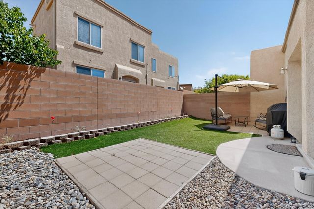 2401 Treviso Drive SE, Rio Rancho, NM 87124