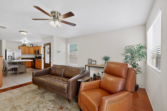 2401 Treviso Drive SE, Rio Rancho, NM 87124