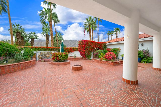 55180 Inverness Way, La Quinta, CA 92253