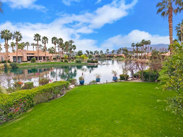 55180 Inverness Way, La Quinta, CA 92253