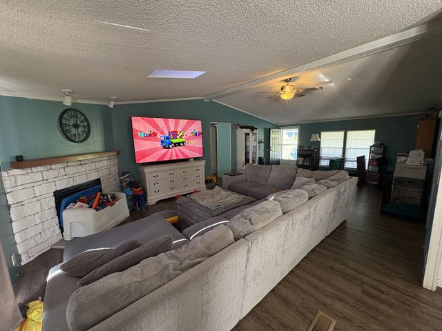 257 Milky Way Dr, Pulaski, TN 38478