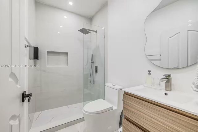 14551 SW 158th Ct, Miami, FL 33196