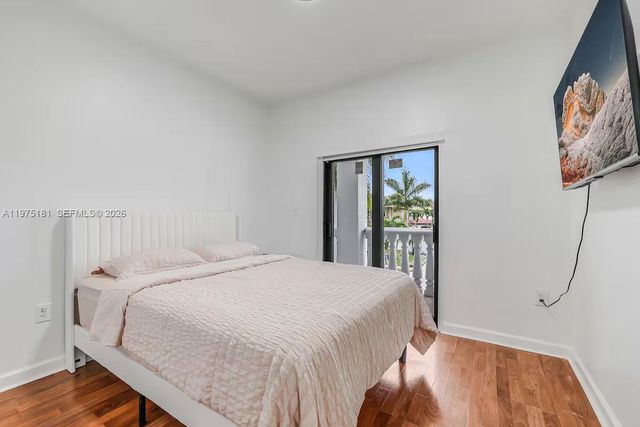 14551 SW 158th Ct, Miami, FL 33196