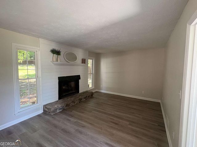 6762 Oakland Drive, Douglasville, GA 30135