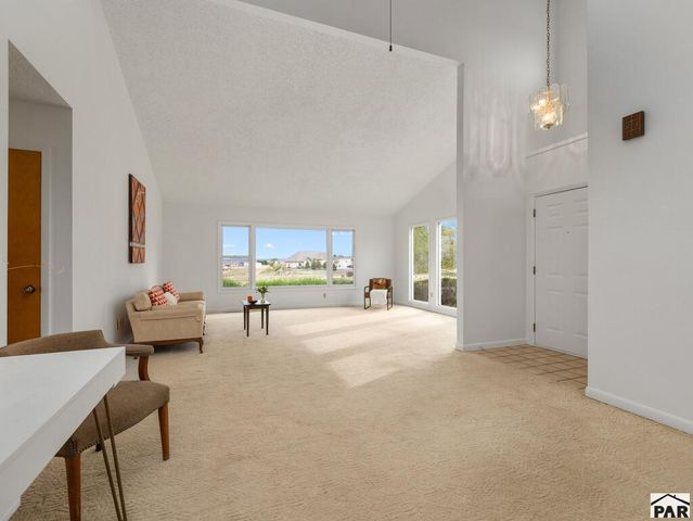 438 S Costilla Dr, Pueblo West, CO 81007