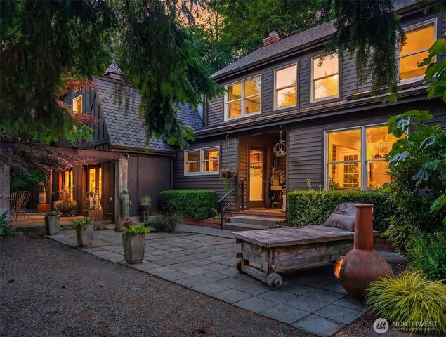 8416 SW 216th Street, Vashon, WA 98070