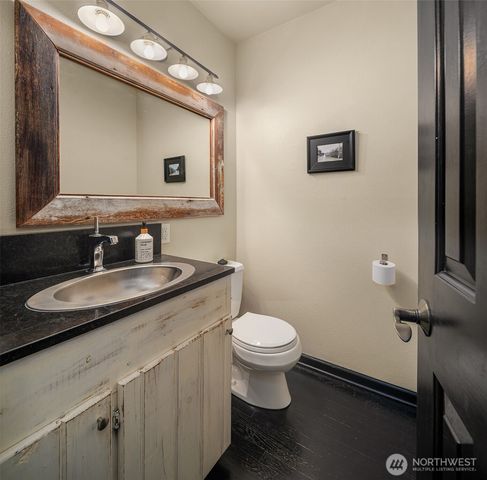 8416 SW 216th Street, Vashon, WA 98070