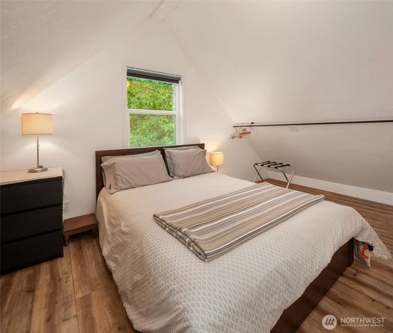 8416 SW 216th Street, Vashon, WA 98070