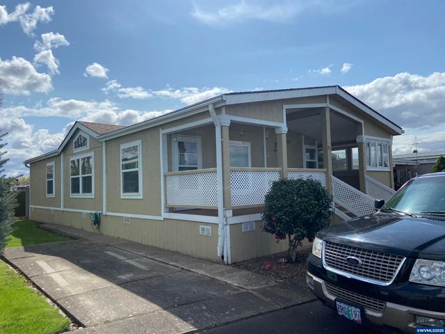5422 Portland #37 Rd NE 37, Salem, OR 97305