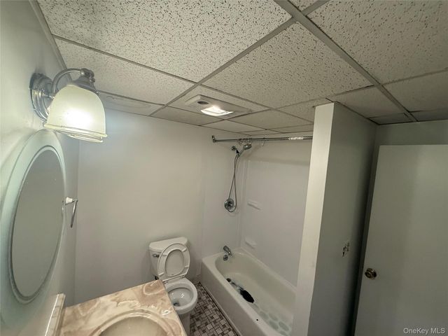 1201 McIntosh Place 12A, Newburgh, NY 12550