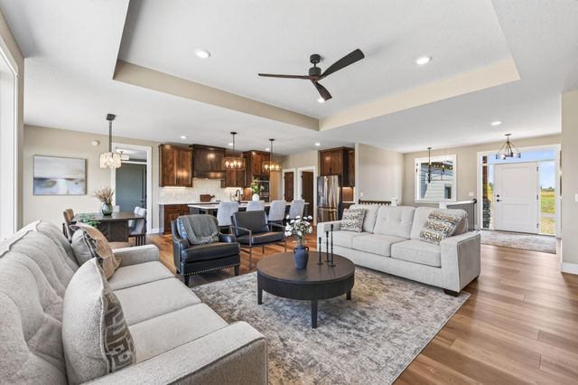 L7 B1 238th Avenue NW, Zimmerman, MN 55398
