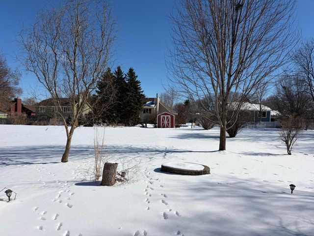 4401 Braddock Trail, Eagan, MN 55123