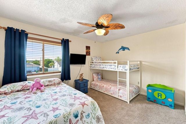 1403 SW 49th ST, Cape Coral, FL 33914