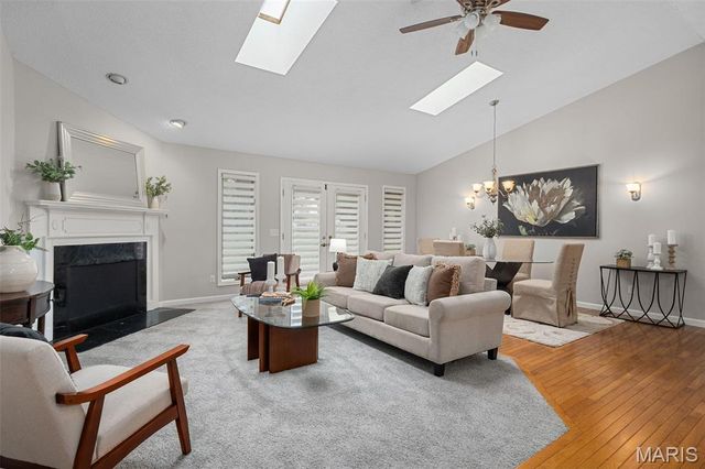 807 Briarwood Court, Lake St Louis, MO 63367