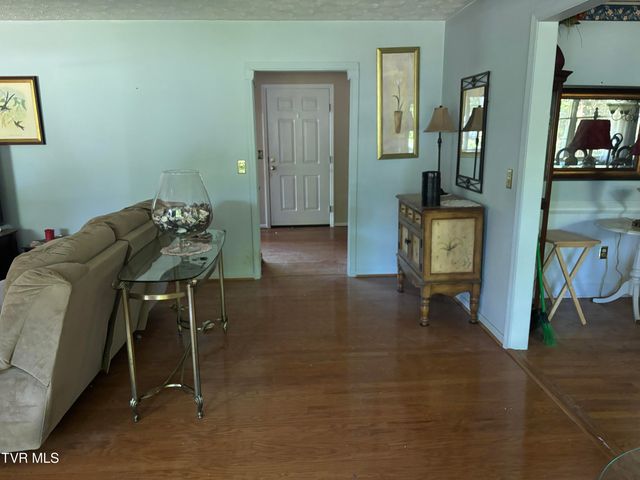 261 Hillmore Drive, Mountain City, TN 37683