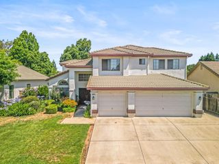 8841 Freemark Way, Elk Grove, CA 95624