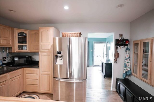 2845 Sugar Tree Lane, Maryland Heights, MO 63043