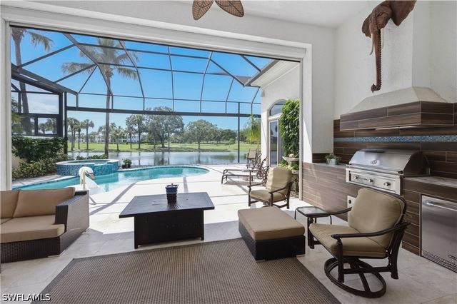 9081 Terranova DR, Naples, FL 34109
