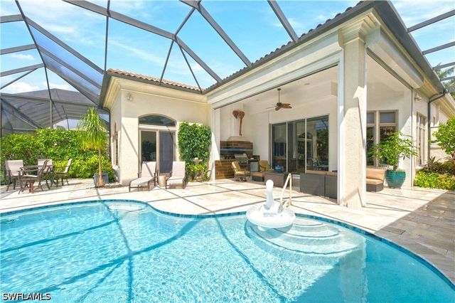 9081 Terranova DR, Naples, FL 34109