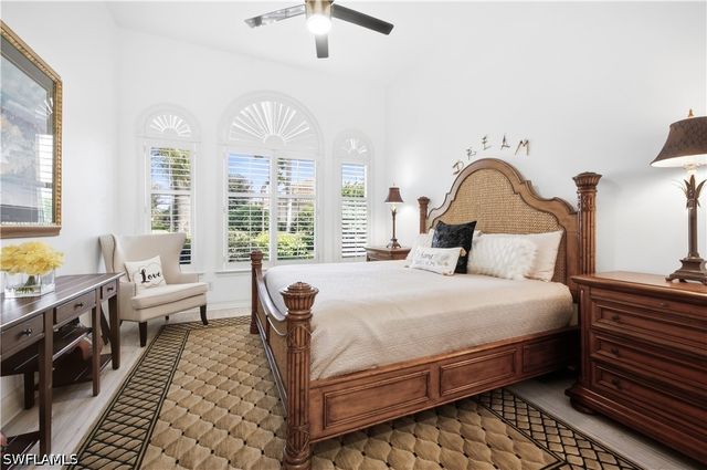 9081 Terranova DR, Naples, FL 34109