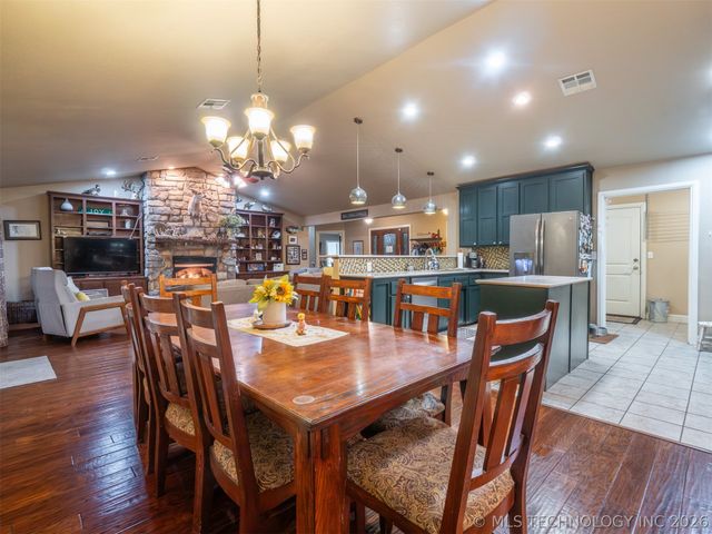 216 Peaceable Ridge, Mcalester, OK 74501