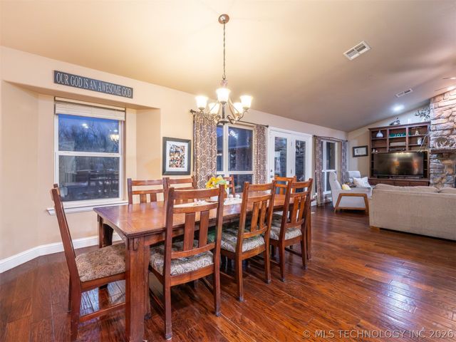 216 Peaceable Ridge, Mcalester, OK 74501