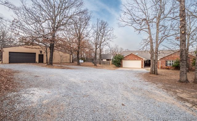 216 Peaceable Ridge, Mcalester, OK 74501