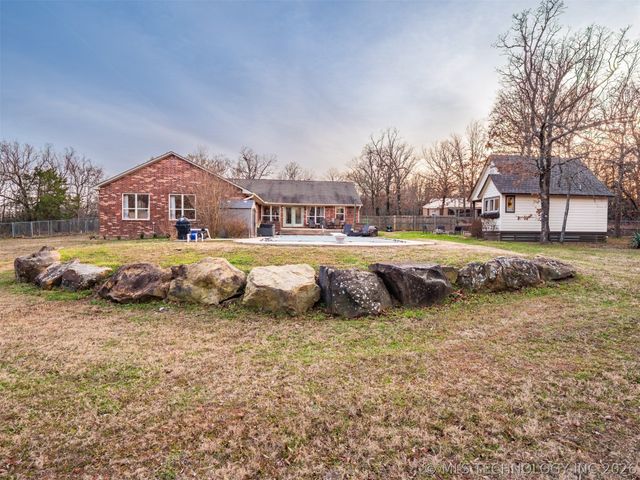 216 Peaceable Ridge, Mcalester, OK 74501