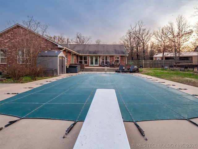 216 Peaceable Ridge, Mcalester, OK 74501