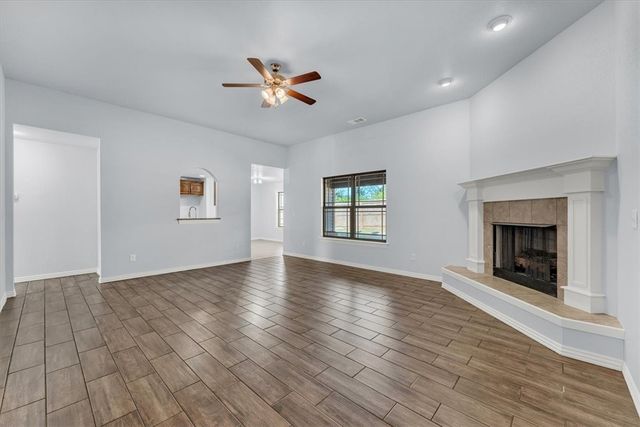 1872 Spring Creek Avenue, Springdale, AR 72764