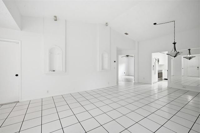 24724 SILVERSMITH DRIVE, Lutz, FL 33559