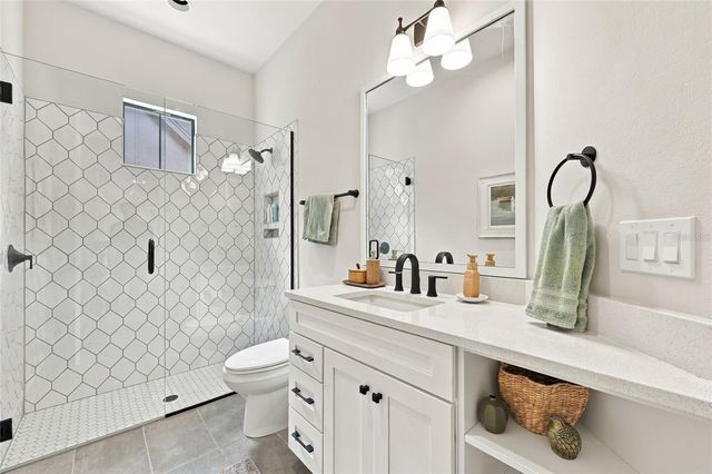 15210 E OAKLAND AVENUE, Winter Garden, FL 34787