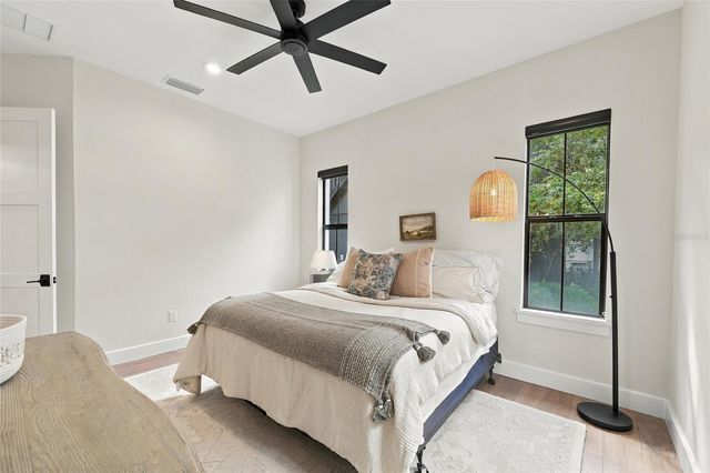 15210 E OAKLAND AVENUE, Winter Garden, FL 34787
