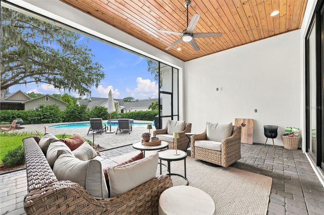 15210 E OAKLAND AVENUE, Winter Garden, FL 34787