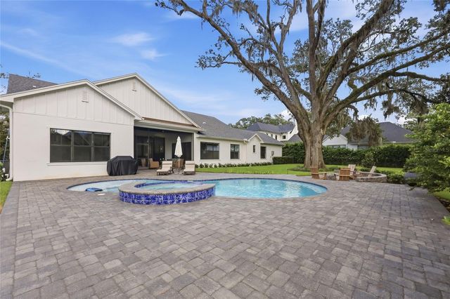 15210 E OAKLAND AVENUE, Winter Garden, FL 34787