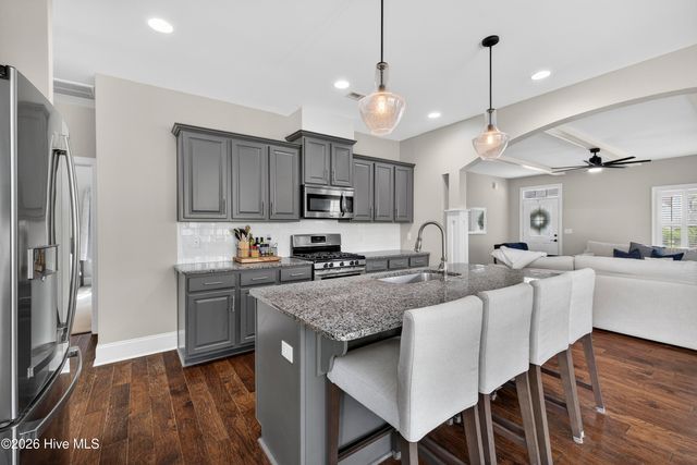 363 Hanover Lakes Drive, Wilmington, NC 28401