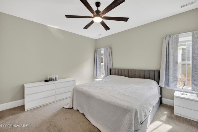 363 Hanover Lakes Drive, Wilmington, NC 28401