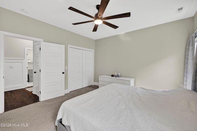 363 Hanover Lakes Drive, Wilmington, NC 28401