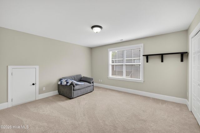 363 Hanover Lakes Drive, Wilmington, NC 28401