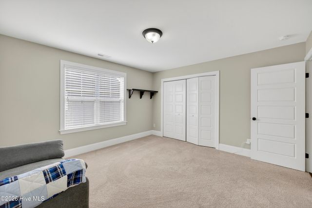 363 Hanover Lakes Drive, Wilmington, NC 28401
