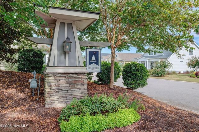 363 Hanover Lakes Drive, Wilmington, NC 28401