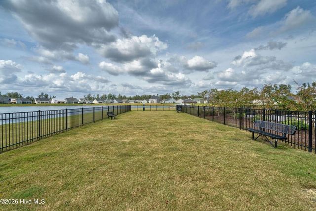 363 Hanover Lakes Drive, Wilmington, NC 28401