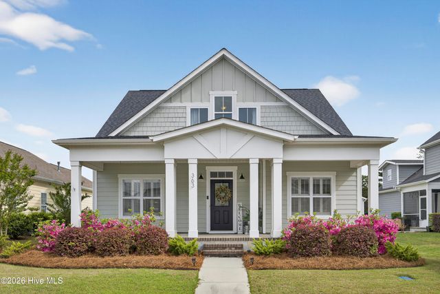 363 Hanover Lakes Drive, Wilmington, NC 28401
